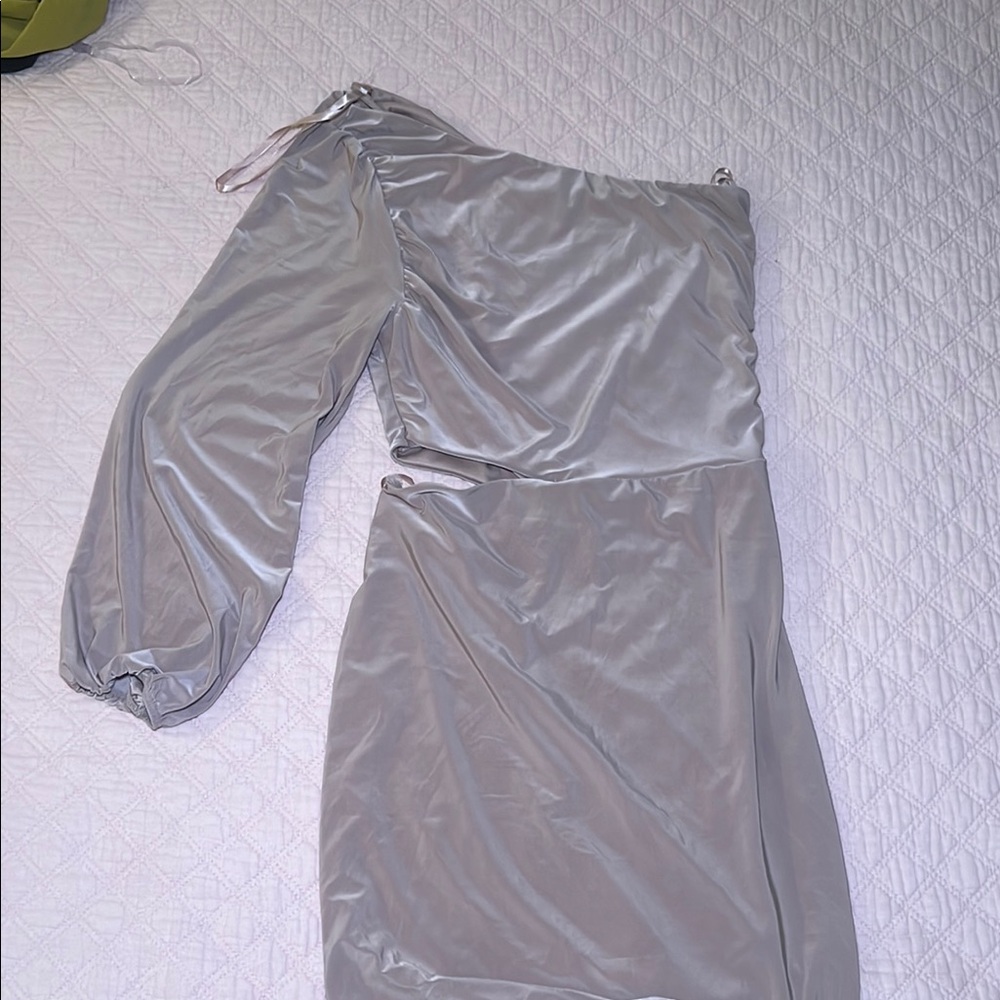 One shoulder brown elegant dress